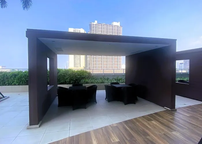 Chateau Staycation 4*